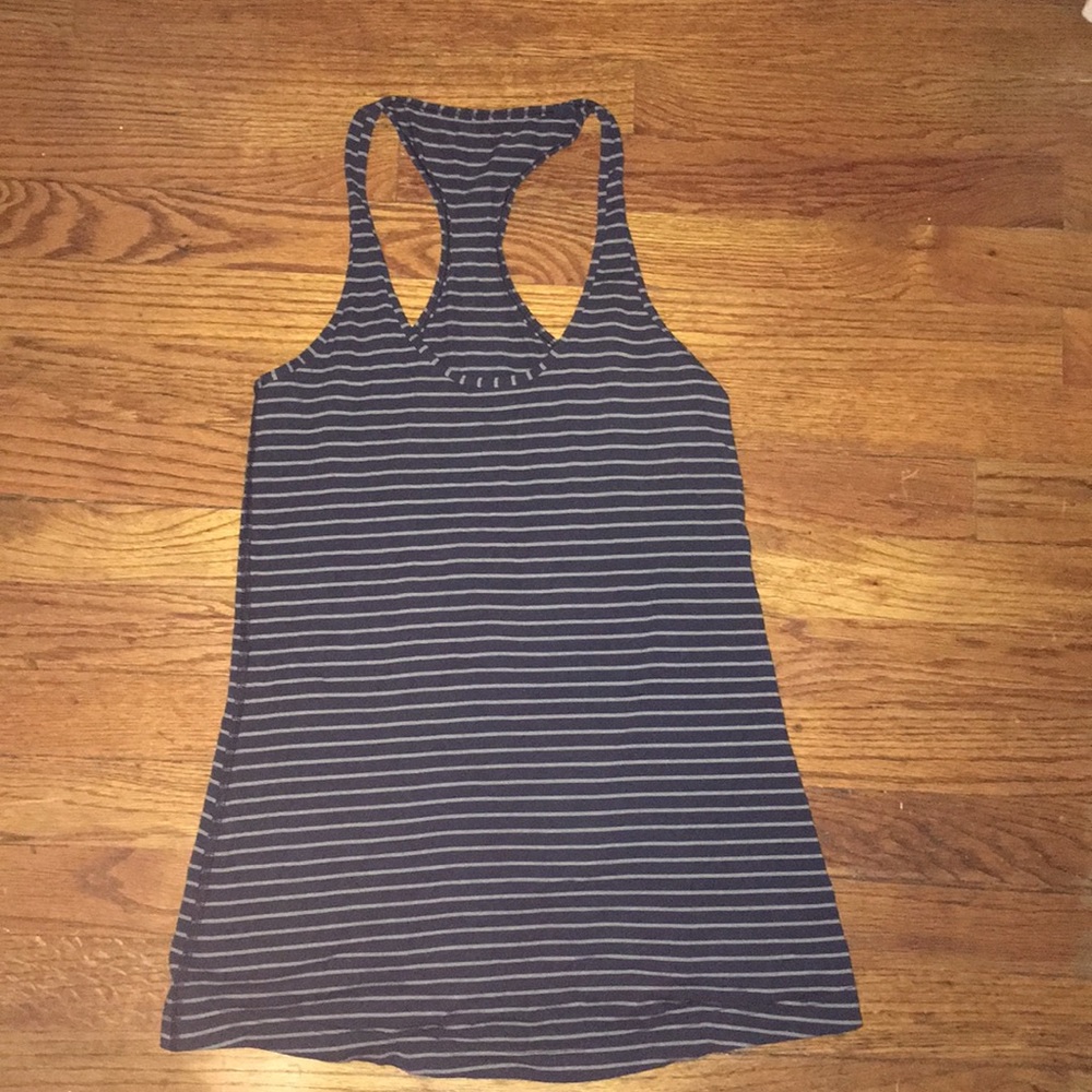 Lululemon striped tank SIZE 8!!